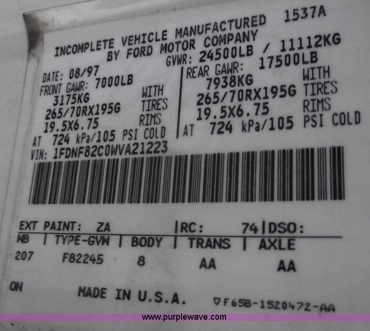 image for item C5734 1998 Ford F800 bucket/boom truck