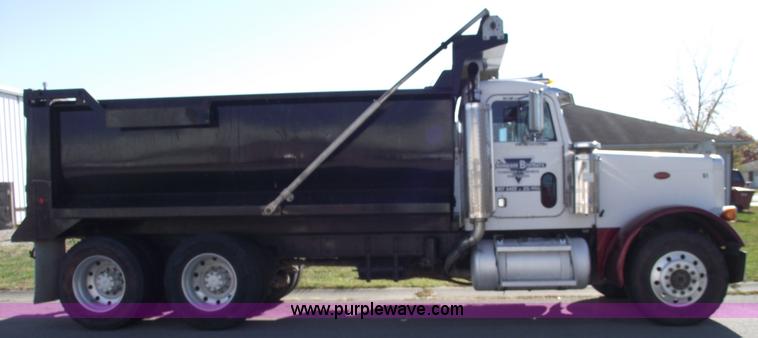 image for item C5737 1992 Peterbilt 379 dump truck