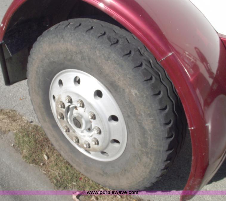 image for item C5737 1992 Peterbilt 379 dump truck