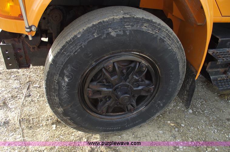 image for item C5819 2000 International 4900 dump truck with plow and spreader