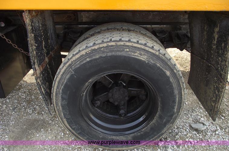 image for item C5819 2000 International 4900 dump truck with plow and spreader