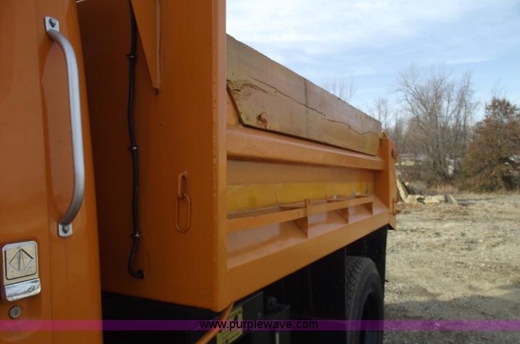 image for item C5819 2000 International 4900 dump truck with plow and spreader