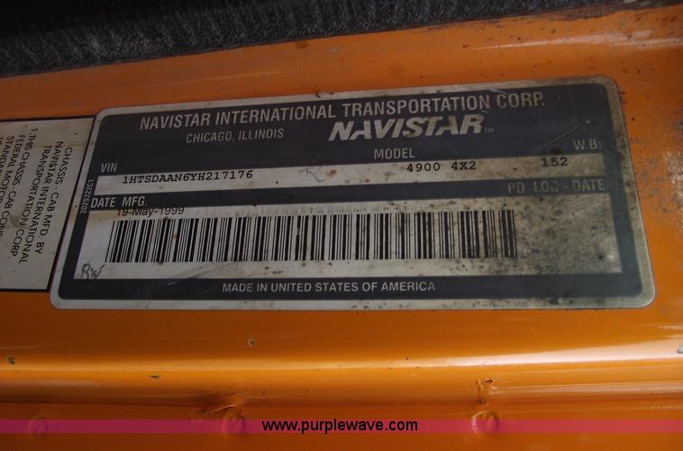 image for item C5819 2000 International 4900 dump truck with plow and spreader