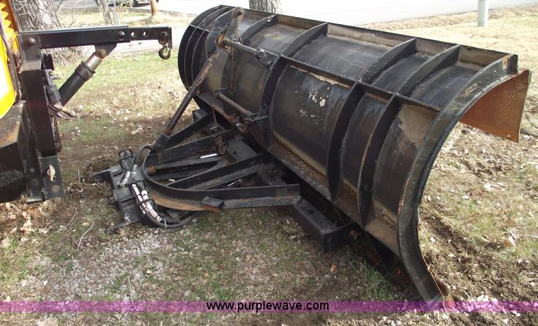 image for item C5914 1995 International 4900 dump truck