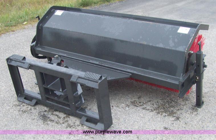 image for item D9265 2011 Versatech 6' HD broom attachment