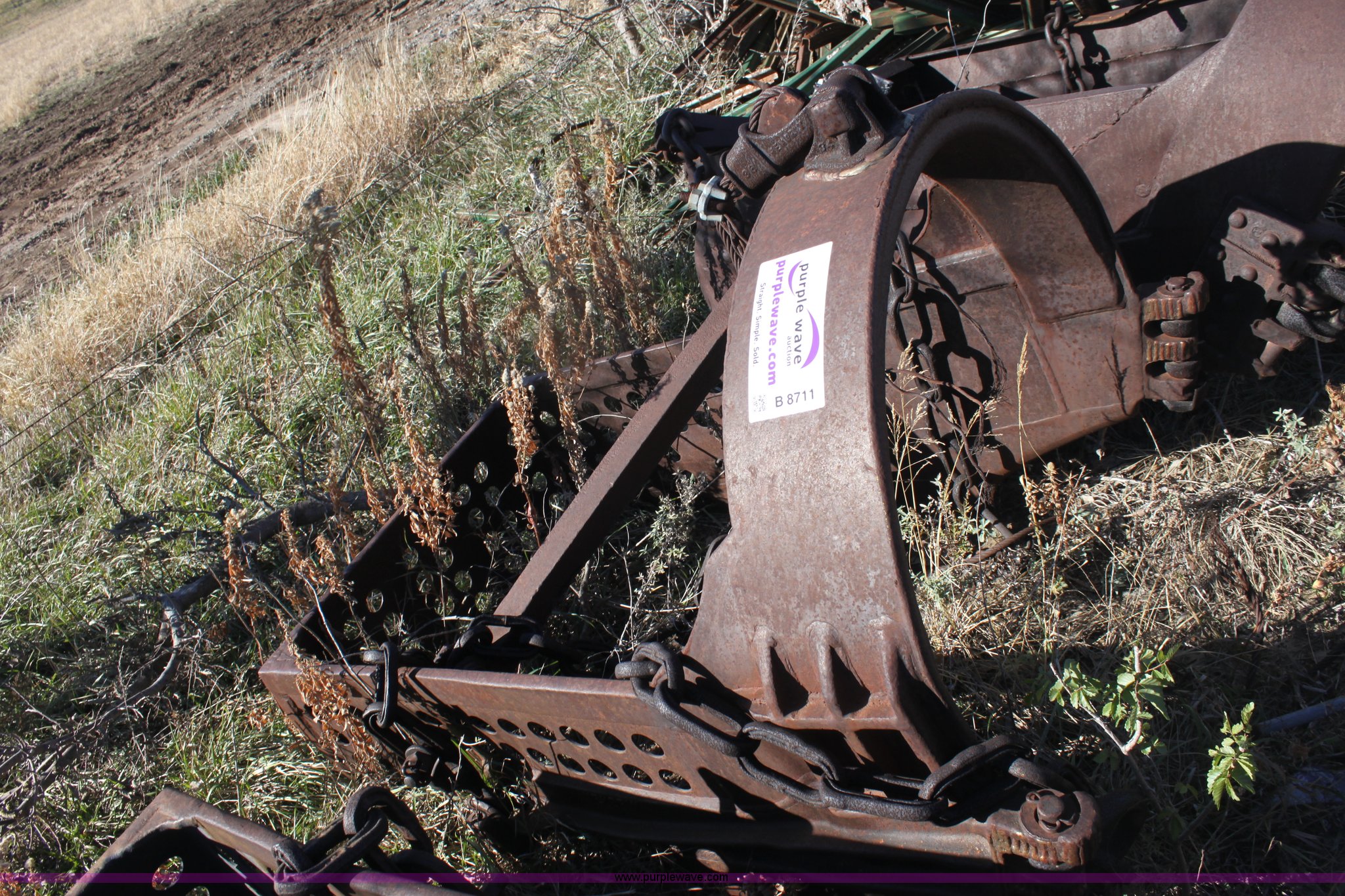 (3) drag buckets in Wichita, KS Item B8711 sold Purple Wave