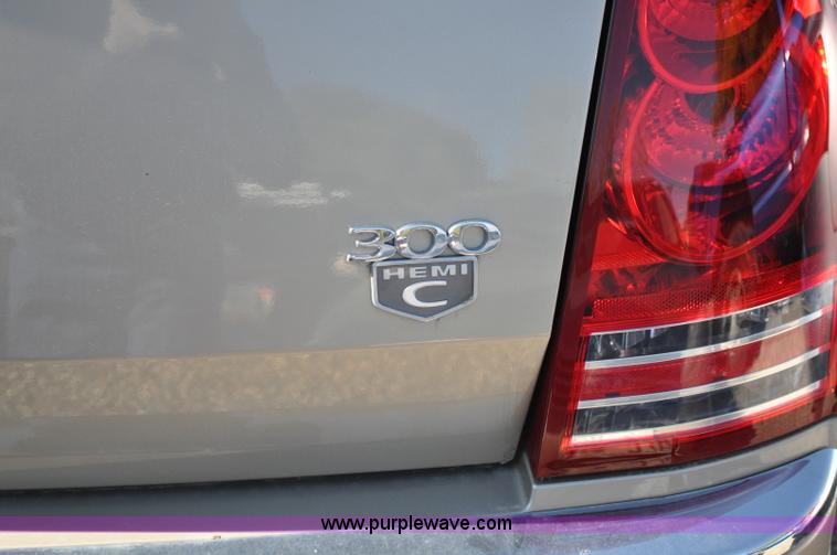 image for item A5704 2008 Chrysler 300C