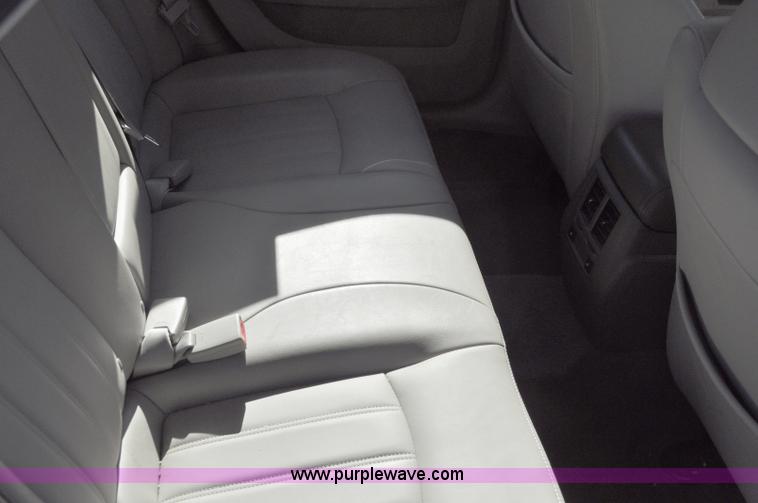 image for item A5704 2008 Chrysler 300C