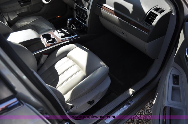 image for item A5704 2008 Chrysler 300C