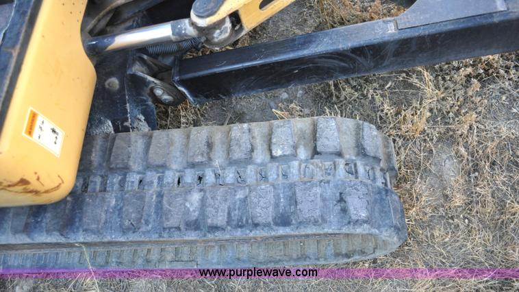 image for item A5708 2002 Caterpillar 303.5 compact excavator