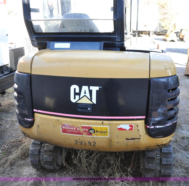 image for item A5708 2002 Caterpillar 303.5 compact excavator