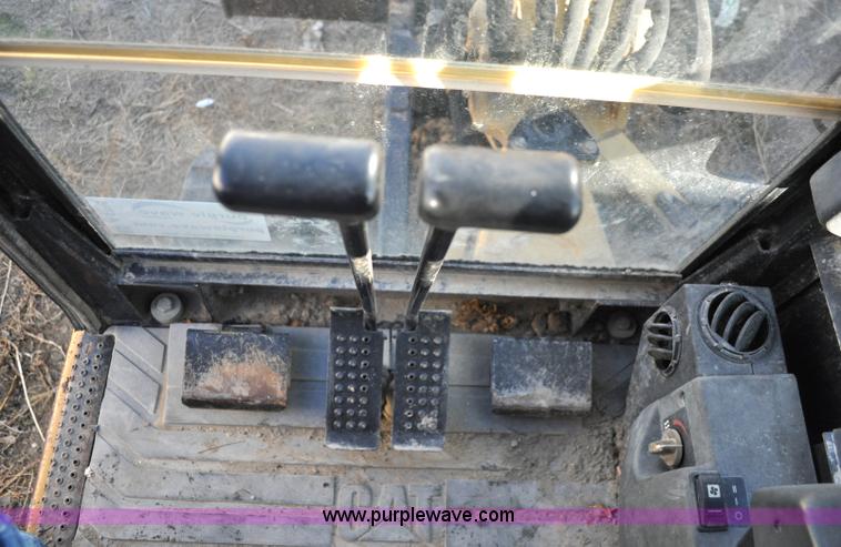 image for item A5708 2002 Caterpillar 303.5 compact excavator