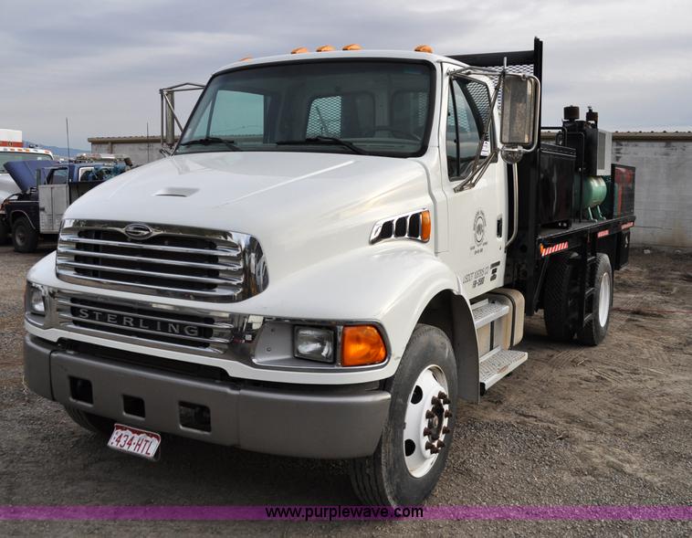 image for item A5710 2003 Sterling Acterra service truck