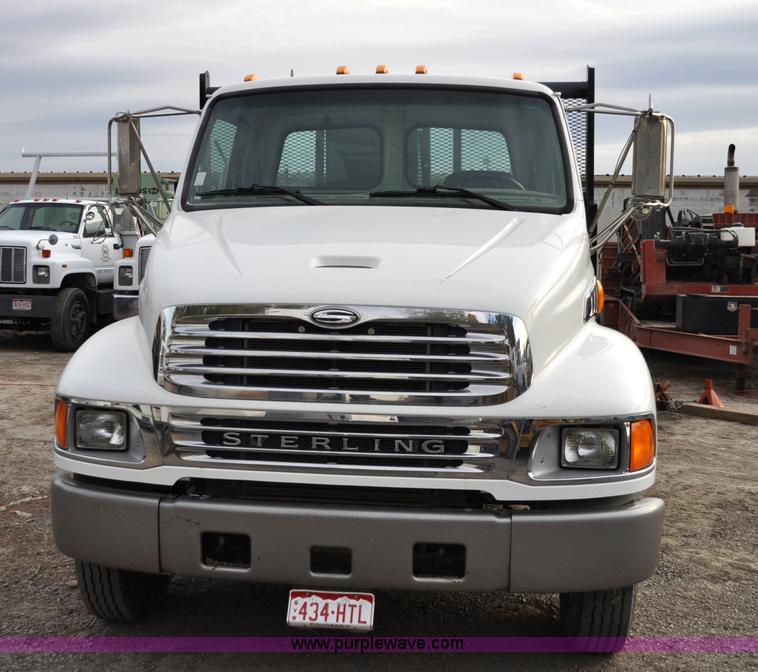 image for item A5710 2003 Sterling Acterra service truck