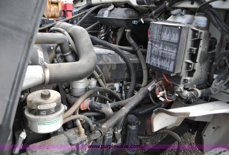 image for item A5710 2003 Sterling Acterra service truck