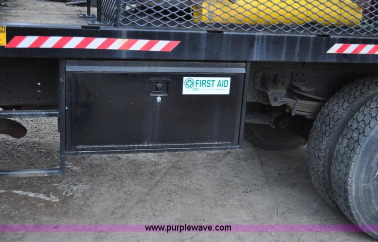 image for item A5711 1994 Chevrolet Kodiak service truck