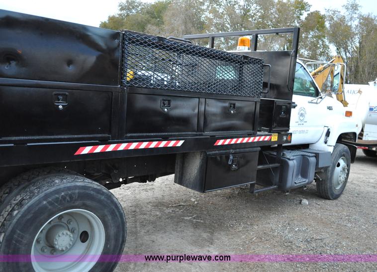 image for item A5711 1994 Chevrolet Kodiak service truck