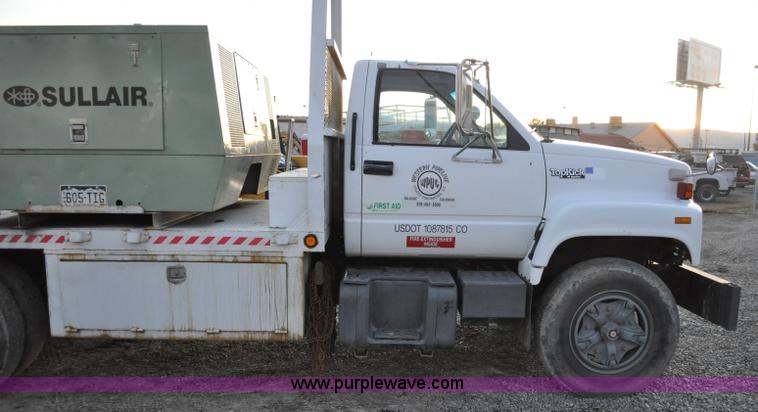 image for item A5712 1991 GMC TopKick pipeline drier rig