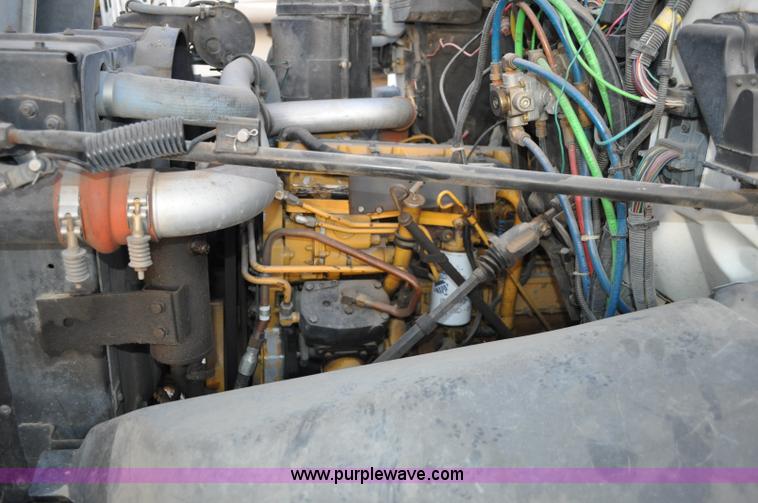 image for item A5712 1991 GMC TopKick pipeline drier rig