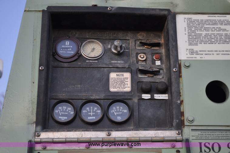 image for item A5712 1991 GMC TopKick pipeline drier rig