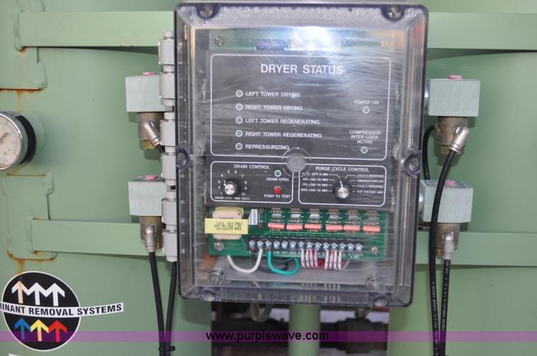 image for item A5712 1991 GMC TopKick pipeline drier rig