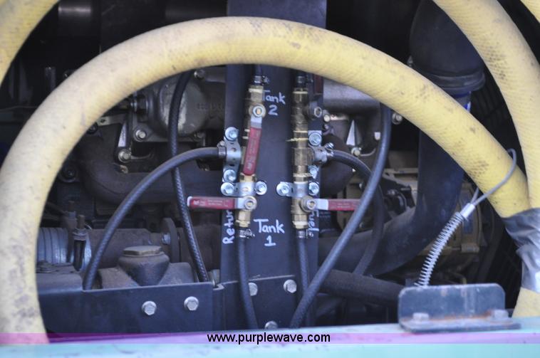 image for item A5712 1991 GMC TopKick pipeline drier rig