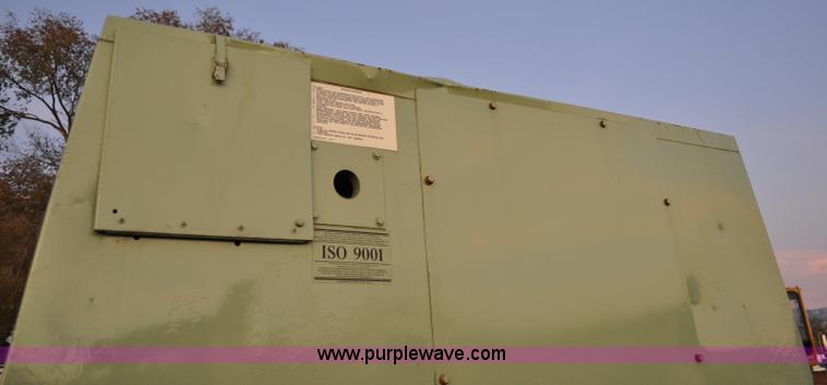 image for item A5712 1991 GMC TopKick pipeline drier rig