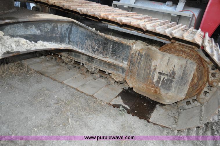 image for item A5715 1992 John Deere 490E excavator