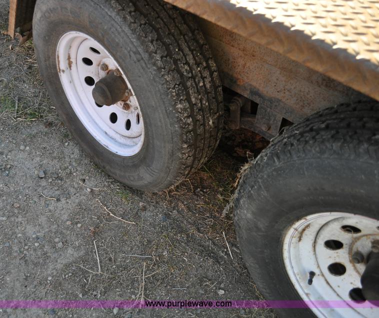 image for item A5721 2002 JJ trailer