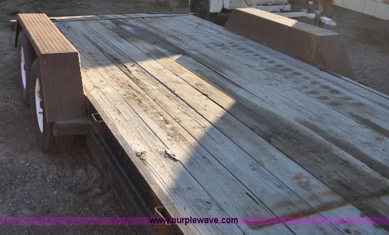 image for item A5721 2002 JJ trailer