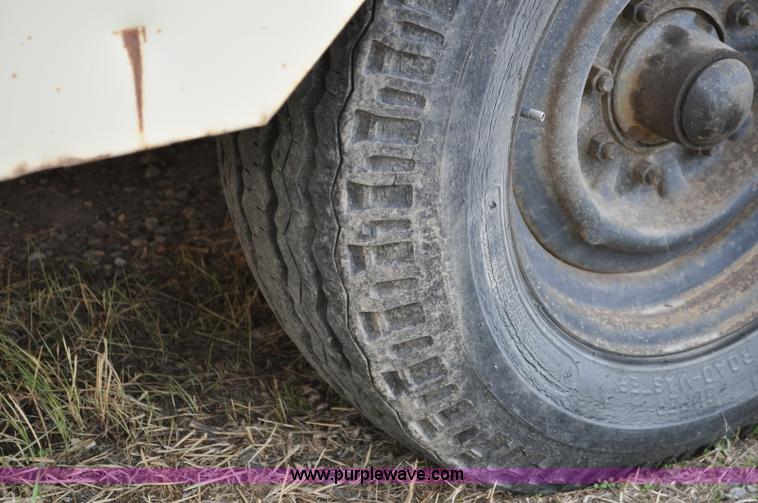 image for item A5726 Ingersoll Rand 375 screw air compressor