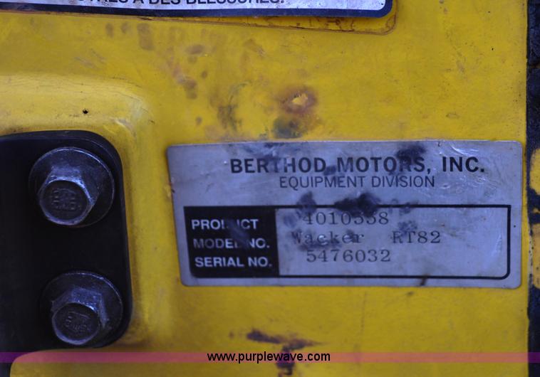 image for item A5732 Wacker RT82 packer