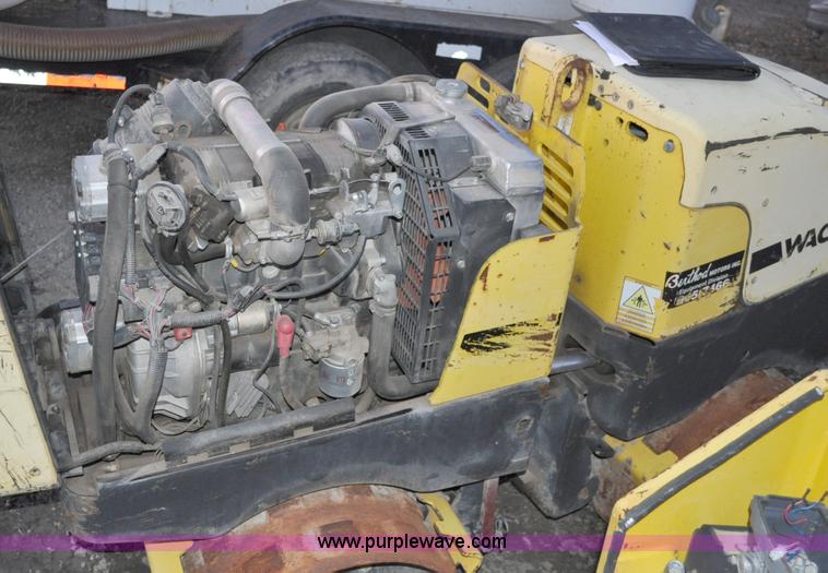 image for item A5732 Wacker RT82 packer