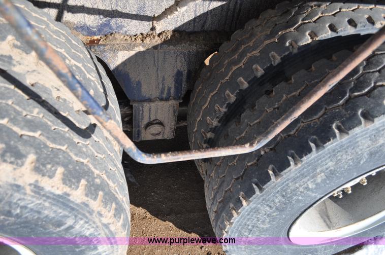 image for item A5748 1995 Link-Belt HTC-850 50 ton crane