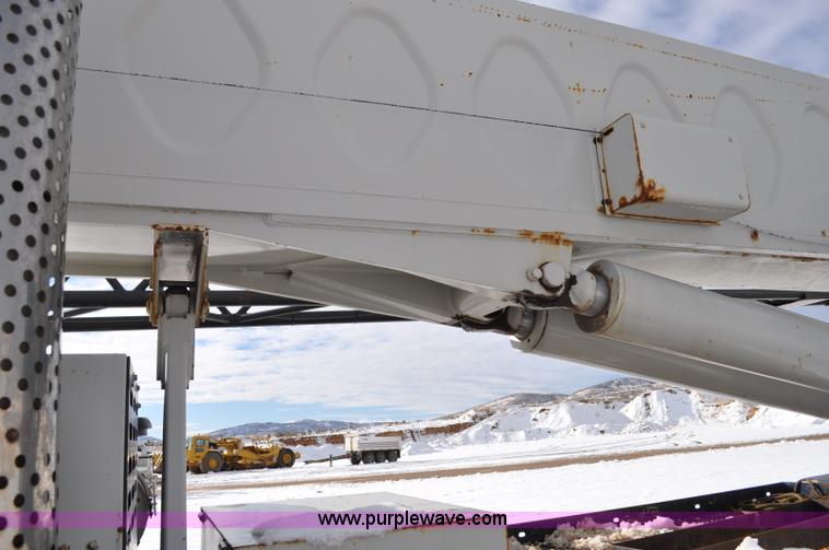 image for item A5748 1995 Link-Belt HTC-850 50 ton crane