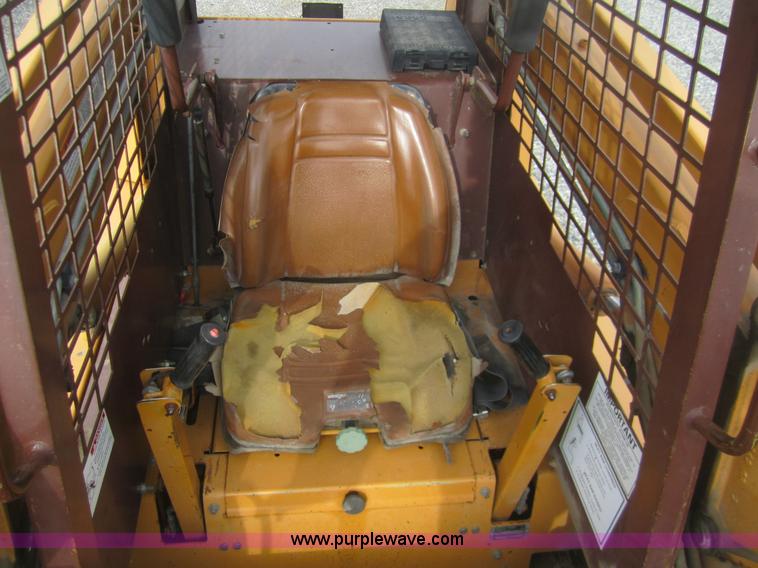image for item B3096 1995 Case 1845C skid steer