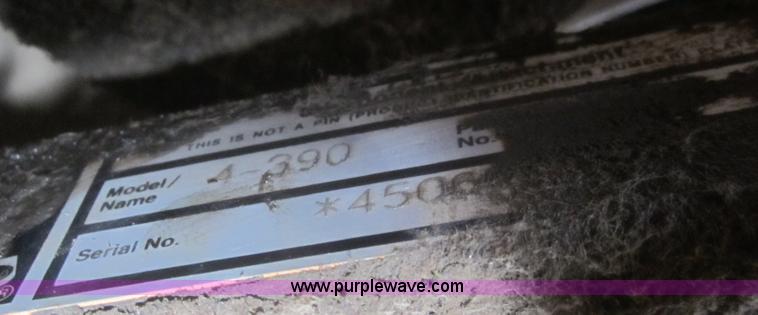 image for item B3096 1995 Case 1845C skid steer