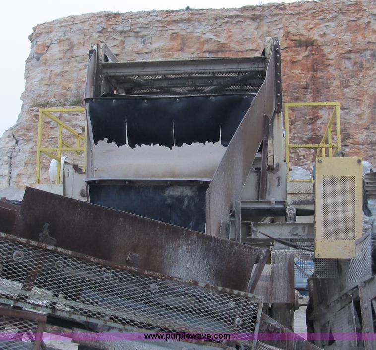 image for item A8033 Simplicity 6'x20' three deck portable screening plant