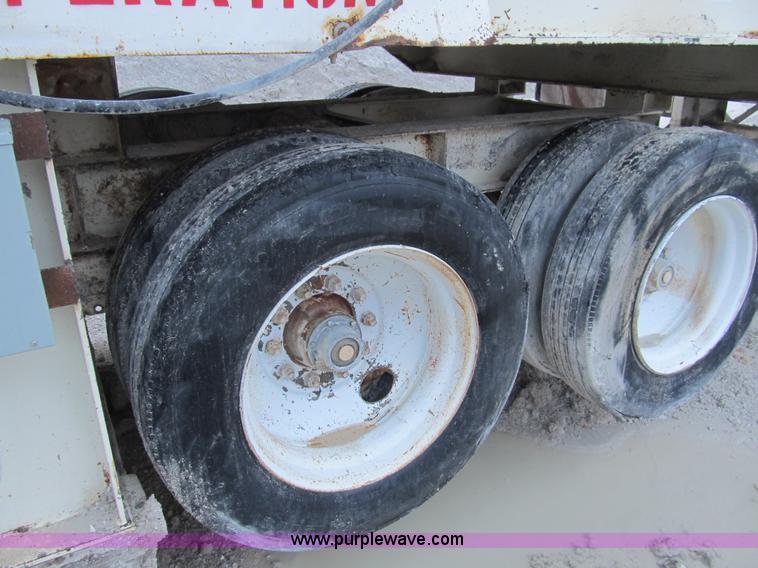 image for item A8033 Simplicity 6'x20' three deck portable screening plant