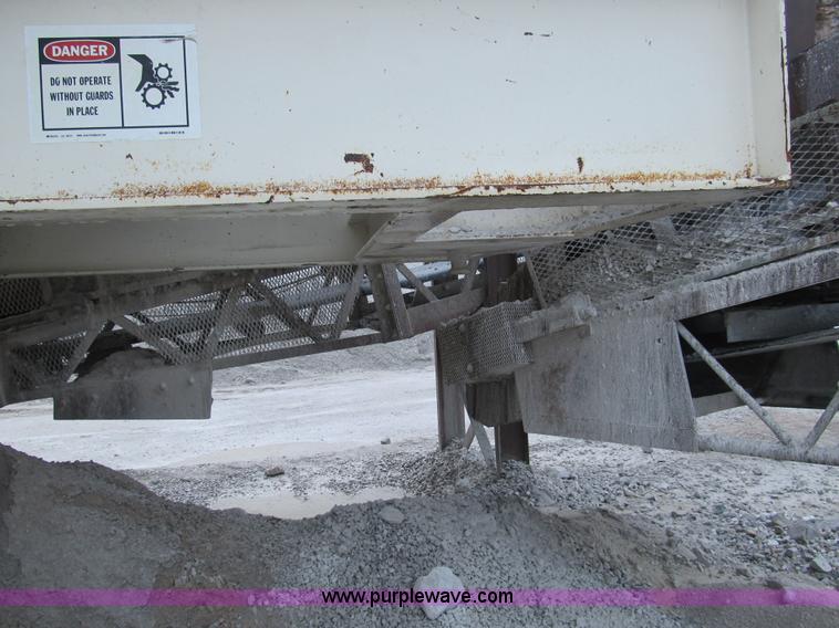 image for item A8033 Simplicity 6'x20' three deck portable screening plant