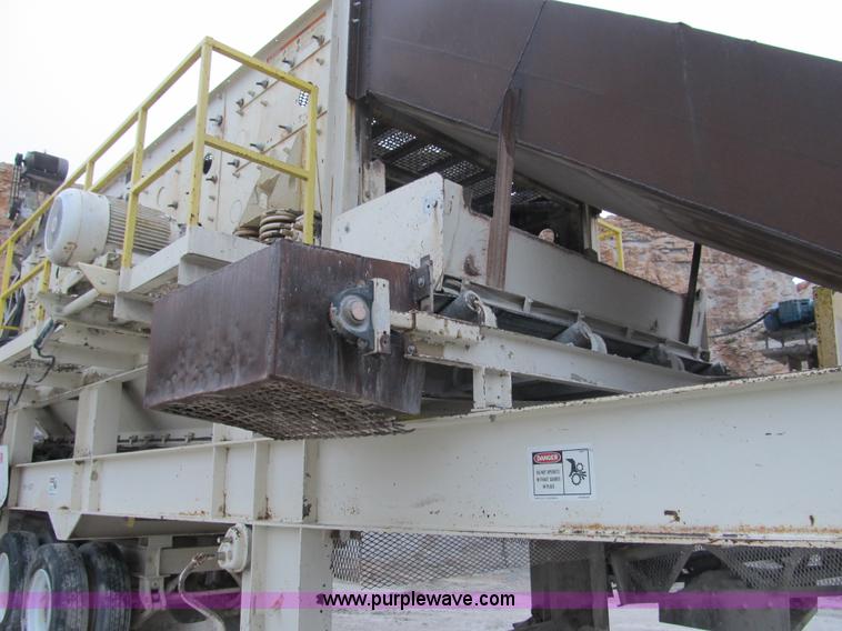 image for item A8033 Simplicity 6'x20' three deck portable screening plant