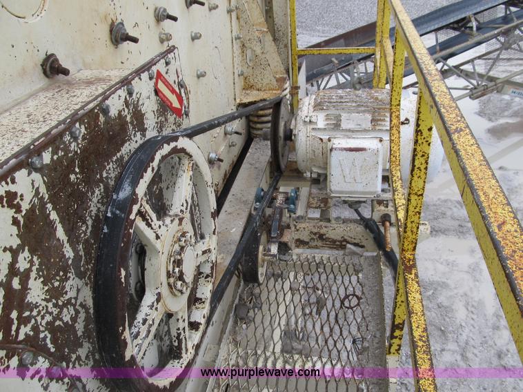 image for item A8033 Simplicity 6'x20' three deck portable screening plant