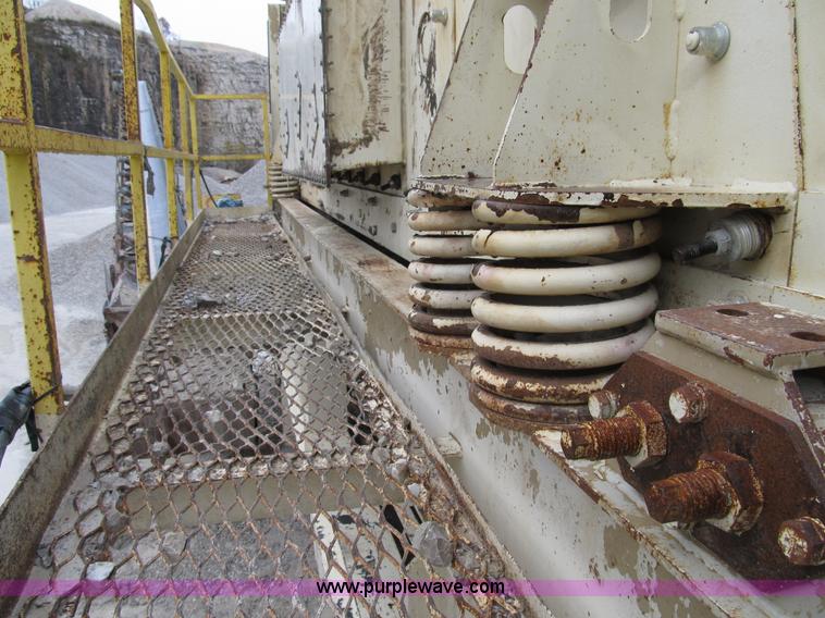 image for item A8033 Simplicity 6'x20' three deck portable screening plant