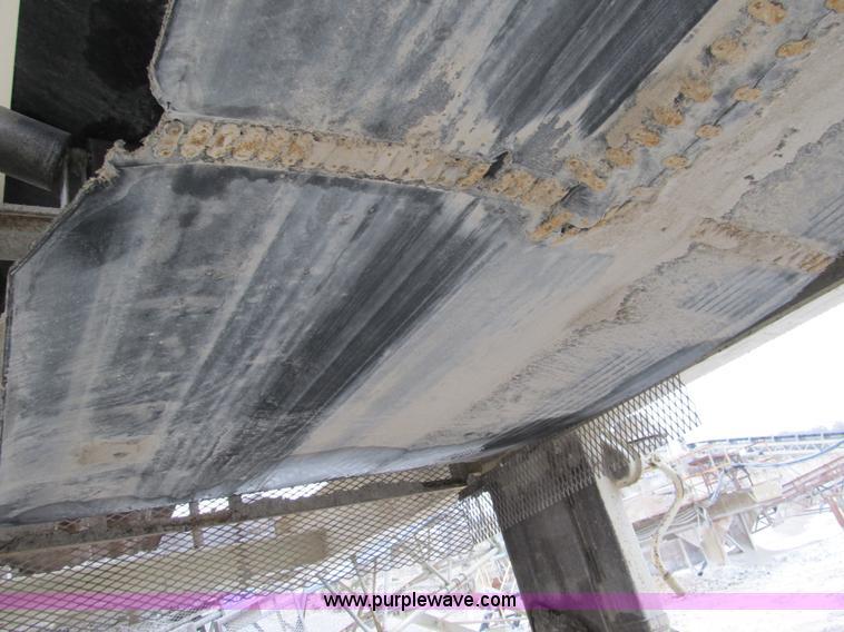 image for item A8033 Simplicity 6'x20' three deck portable screening plant