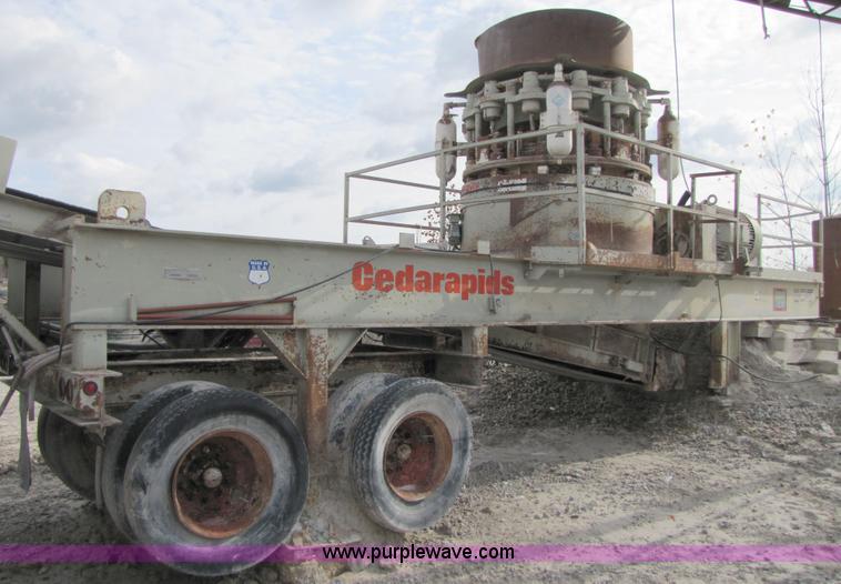 image for item B2026 1995 Cedarapids RC54 II portable cone crusher plant