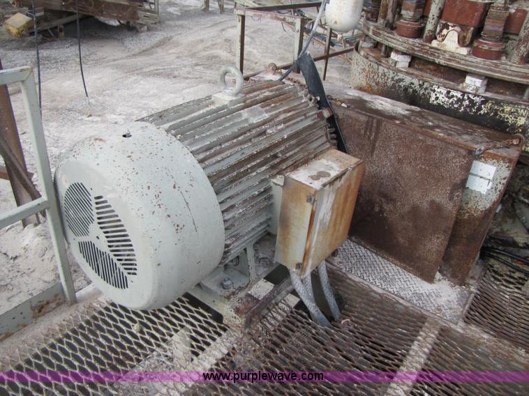 image for item B2026 1995 Cedarapids RC54 II portable cone crusher plant