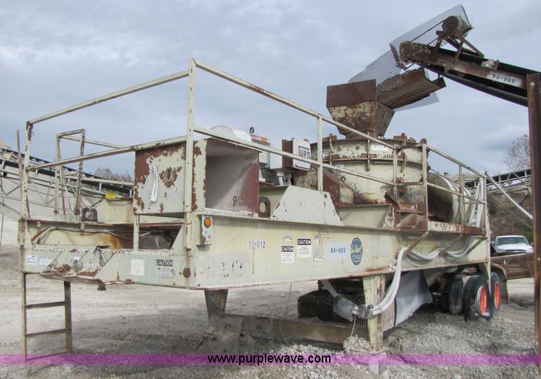image for item B2029 1992 Cedarapids VSI 2100 portable impact crusher