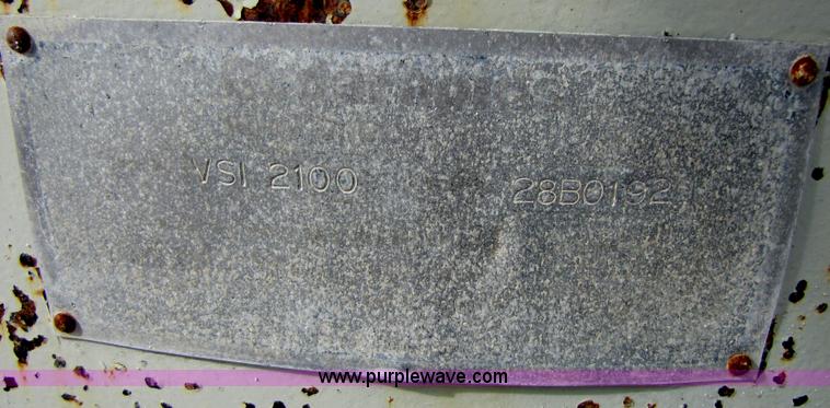 image for item B2029 1992 Cedarapids VSI 2100 portable impact crusher