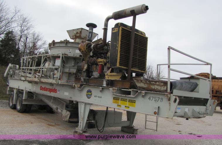 image for item B2030 1998 Cedarapids VSI 2600 portable vertical shaft impact crusher