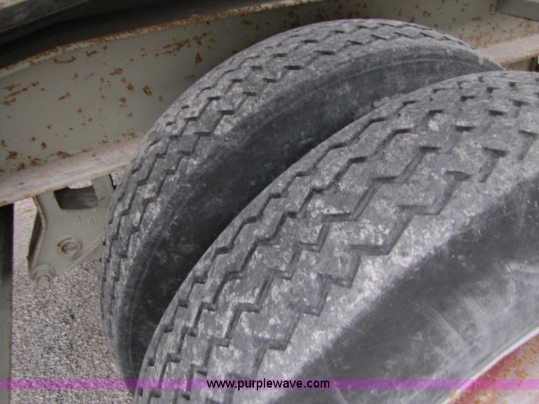 image for item B2030 1998 Cedarapids VSI 2600 portable vertical shaft impact crusher